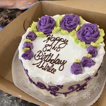 Cake World - Strawberry shortcake with whipped cream frosting - Cupcakes Near Me - Las Vegas, Nevada