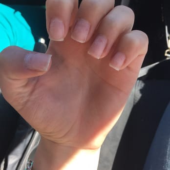Paradise Nails - she let me leave the nail salon like this ? & the store lied about their managers number - Nail Salons Near Me - La Mesa, California