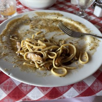 La Bella Italia - I had to stop myself from finishing this, that good - Italian Near Me - Virginia Beach, Virginia