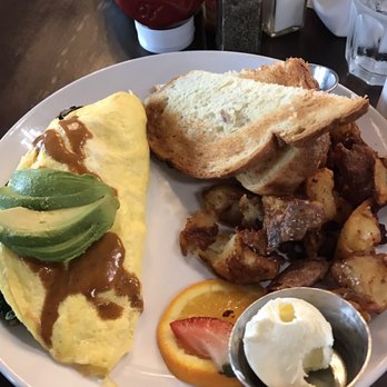 Four Friends Kitchen - Eat your veggies omelette   Healthy - Southern Near Me - Denver, Colorado