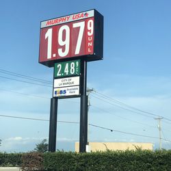 Murphy USA - Cheap gas no long lines right now