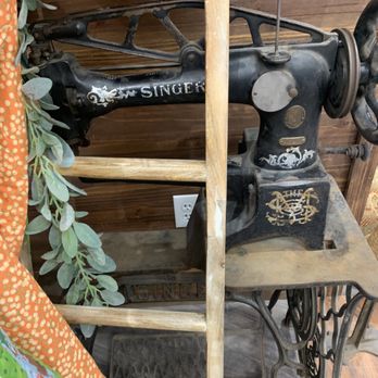 Sew Yeah Quilting - Cobbler station - Fabric Stores Near Me - Las Vegas, Nevada Sew Yeah Quilting - Cobbler station - Fabric Stores Near Me - Las Vegas, Nevada
