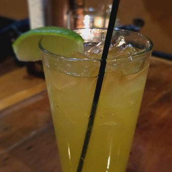 Flying Mango - Mango Margarita - Barbeque Near Me - Des Moines, Iowa