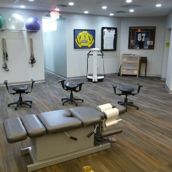 Graceland Chiropractic - Chiropractors Near Me - Columbus, Ohio Graceland Chiropractic - Chiropractors Near Me - Columbus, Ohio