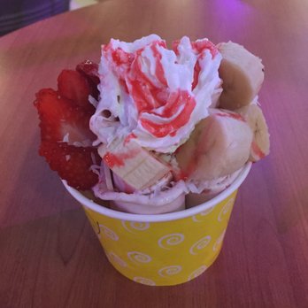 Roll Roll Ice Cream - Ice Cream & Frozen Yogurt Near Me - Syracuse, New York