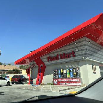 Spot Free Car Wash - That's about where I started. 30+ mins waiting - Car Wash Near Me - Pasadena, California Spot Free Car Wash - That's about where I started. 30+ mins waiting - Car Wash Near Me - Pasadena, California