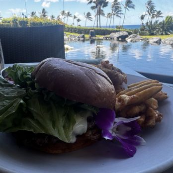 Ilima Terrace - Grass-fed beef burger - American Near Me - Koloa, Hawaii