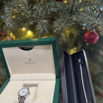 MJW - Perfect Christmas gift - Jewelry Near Me - Los Angeles, California