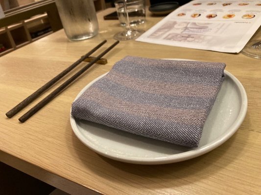 Bloom Sushi by null