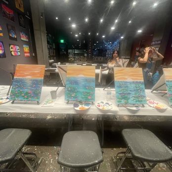 Pinot's Palette - Friends' art - Paint & Sip Near Me - Pasadena, California Pinot's Palette - Friends' art - Paint & Sip Near Me - Pasadena, California