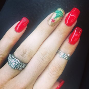 My Nail Couture - I am loving my Christmas nails the gold sparkle is everything - Nail Salons Near Me - Sherman Oaks, California My Nail Couture - I am loving my Christmas nails the gold sparkle is everything - Nail Salons Near Me - Sherman Oaks, California