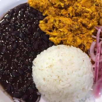 Chichen Itza Restaurant - Eggs-Chorizo - Mexican Near Me - Los Angeles, California