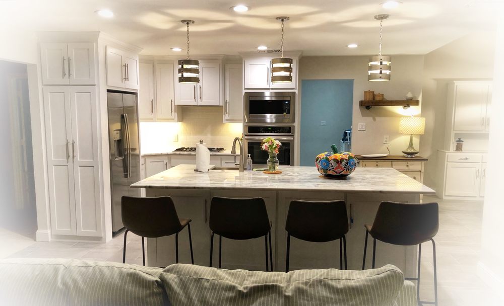 Slide of Rochier Contracting