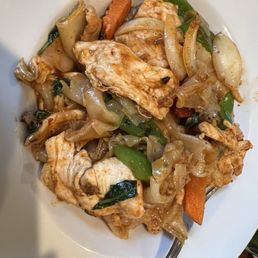 Looks better than it was . (Drunken Noodles)