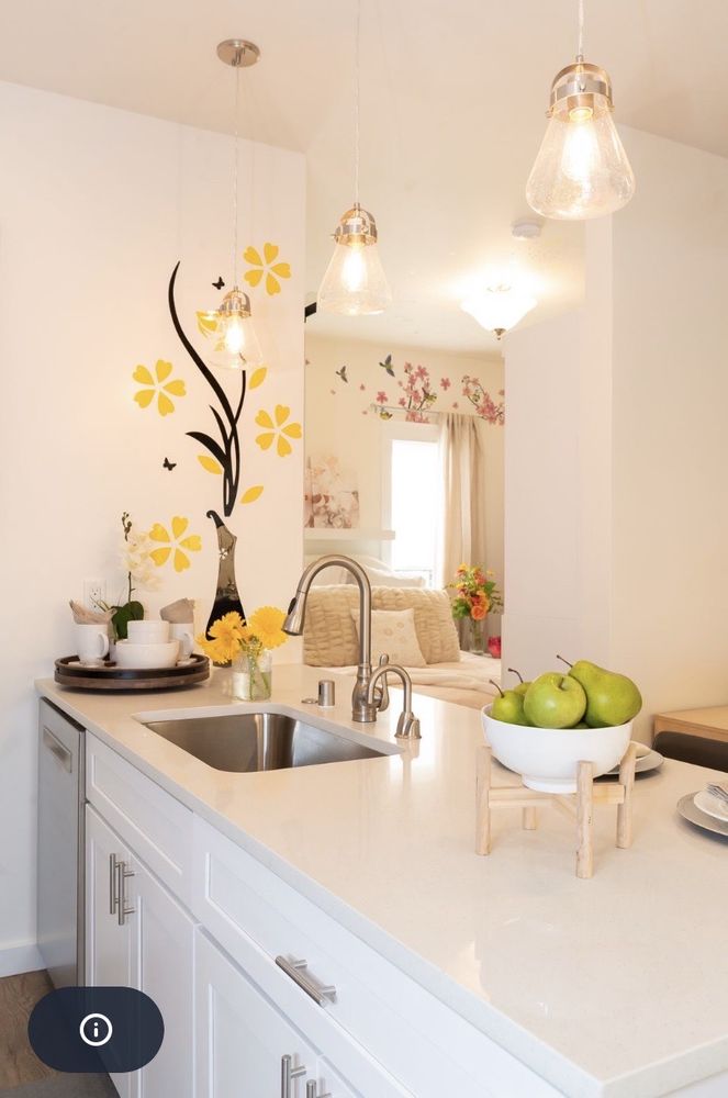 Slide of Lolark Contractors