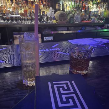 Commodore - Old fashioned and something with gin - Speakeasies Near Me - Indianapolis, Indiana Commodore - Old fashioned and something with gin - Speakeasies Near Me - Indianapolis, Indiana