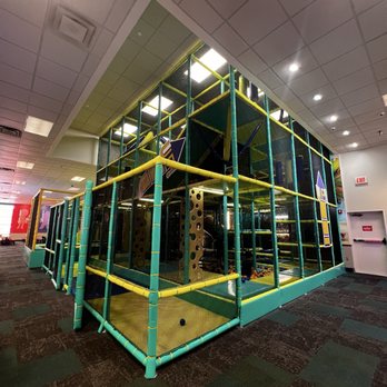 Chuck E. Cheese - New jungle gym! - Pizza Near Me - Brandon, Florida