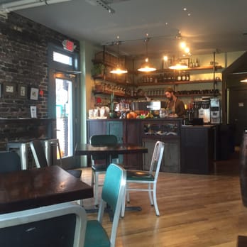 Broomwagon - The cafe area.  Cozy and quaint. - Bikes Near Me - Lexington, Kentucky