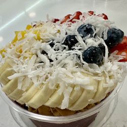 Boba Bowls & Blends - Fruitopia Acai Bowl DELICIOUS - October 28, 2024