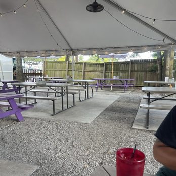 Lola - Outside seating - Cajun/Creole Near Me - North Charleston, South Carolina Lola - Outside seating - Cajun/Creole Near Me - North Charleston, South Carolina