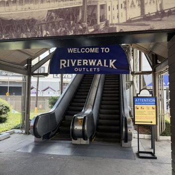 Riverwalk Outlets - Shopping Centers Near Me - New Orleans, Louisiana Riverwalk Outlets - Shopping Centers Near Me - New Orleans, Louisiana
