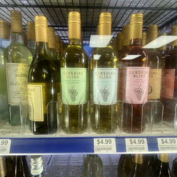 Circle K - bottles of wine on a shelf in a store - Convenience Stores Near Me - Key West, Florida