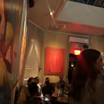 People’s - Bars Near Me - New York, New York