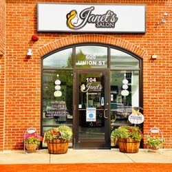 Janet’s salon