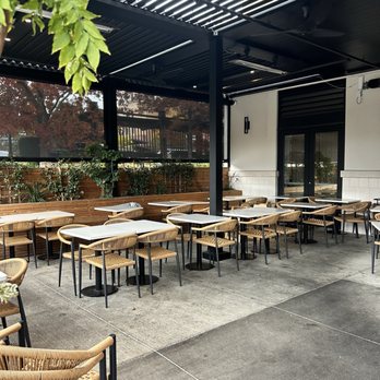 Allister - New American Near Me - Mercer Island, Washington