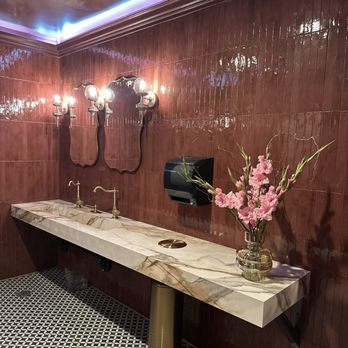 GIWA - Nice restroom - Breakfast & Brunch Near Me - Santa Clara, California