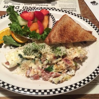 Black Bear Diner Gilbert - They actually have something under 500 calories! - American Near Me - Gilbert, Arizona Black Bear Diner Gilbert - They actually have something under 500 calories! - American Near Me - Gilbert, Arizona
