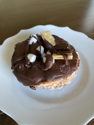 Mel-O-Glaze Bakery by null