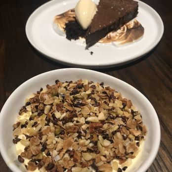 S.K.Y. - Chocolate praline pie and banana pudding budino dessert - New American Near Me - Chicago, Illinois