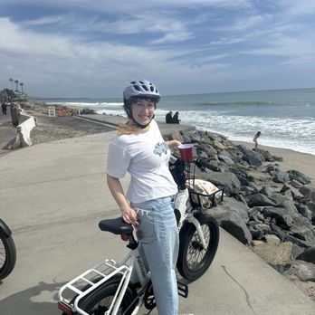 Bicycles San Clemente - My daughters lovin it on rented e bikes - Bike Rentals Near Me - San Clemente, California
