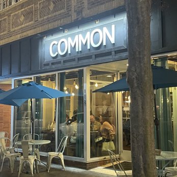 Common Restaurant - Outside dining. - Cocktail Bars Near Me - Savannah, Georgia Common Restaurant - Outside dining. - Cocktail Bars Near Me - Savannah, Georgia