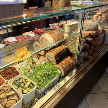 I' Girone de' Ghiotti - The meats - Beer, Wine & Spirits Near Me - Florence, FI I' Girone de' Ghiotti - The meats - Beer, Wine & Spirits Near Me - Florence, FI