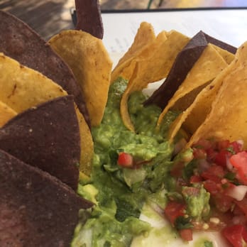 El Camino - Guacamole and deliciousness yes it was delish - Mexican Near Me - Seattle, Washington