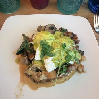 Cafe on 27 - Breakfast & Brunch Near Me - Topanga, California