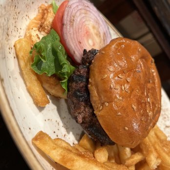 Federal House - Kids Burger - American Near Me - Annapolis, Maryland Federal House - Kids Burger - American Near Me - Annapolis, Maryland