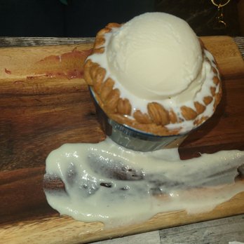 Sweet T's Southern Eatery - Berry cobbler - Soul Food Near Me - Montclair, New Jersey