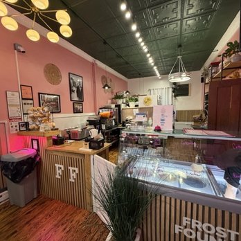 Frost and Foundry - Inside - Ice Cream & Frozen Yogurt Near Me - Rochester, New York