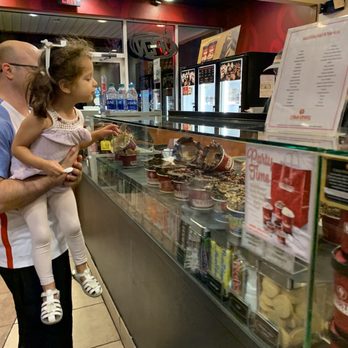 Cold Stone Creamery - Ice Cream & Frozen Yogurt Near Me - Orlando, Florida Cold Stone Creamery - Ice Cream & Frozen Yogurt Near Me - Orlando, Florida