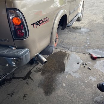 Larry's Auto Shop - Auto Repair Near Me - Long Beach, California