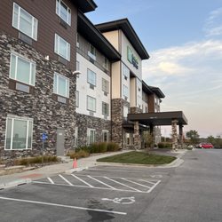 Holiday Inn Express Kansas City North - Parkville
