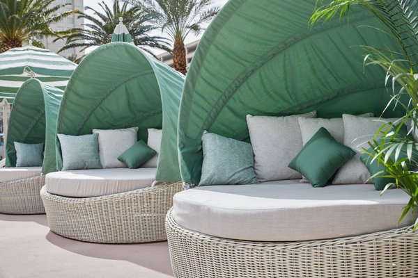 Park MGM Las Vegas by null