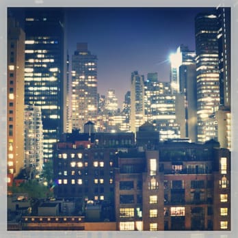 Pod 51 - view from the rooftop at night - Hotels Near Me - New York, New York Pod 51 - view from the rooftop at night - Hotels Near Me - New York, New York