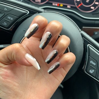 Victoria's Nails & Spa - Massage Near Me - Valley Stream, New York