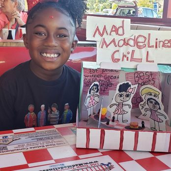 Mad Madeline's Grill - Burgers Near Me - Temecula, California