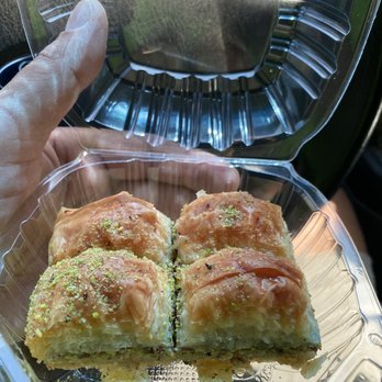 Gyro Grill - Baklava - Mediterranean Near Me - Portland, Oregon