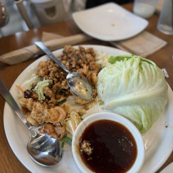 California Pizza Kitchen - Pizza Near Me - Aiea, Hawaii